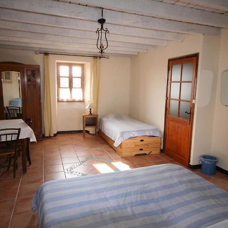 Mas Des Tours Chambre D'Hotes Tornac Εξωτερικό φωτογραφία